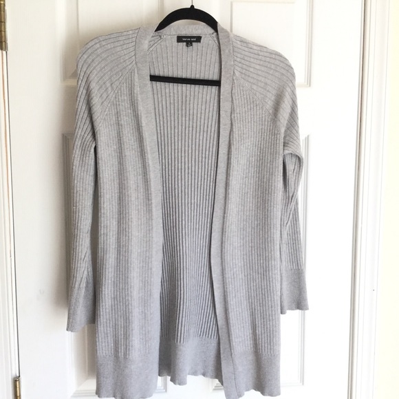 Verve Ami Sweaters - Woman’s Sweater Top Verve Ami Size Small Gray
